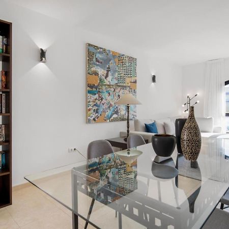 Apartamento De 2 Dormitorios En Playas Del Duque Marbella Kültér fotó