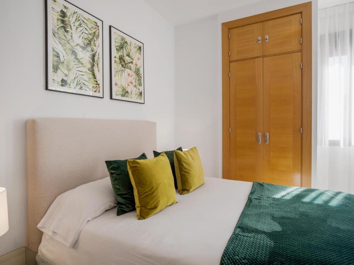 Apartamento De 2 Dormitorios En Playas Del Duque Marbella Kültér fotó
