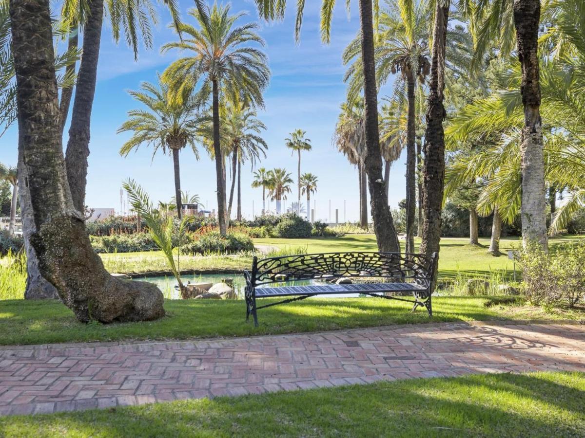 Apartamento De 2 Dormitorios En Playas Del Duque Marbella Kültér fotó